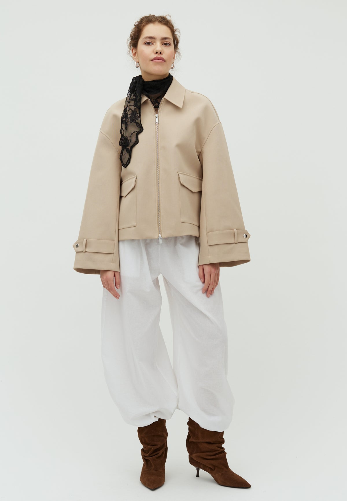Dario-M_Light Sand Melange_Model_0