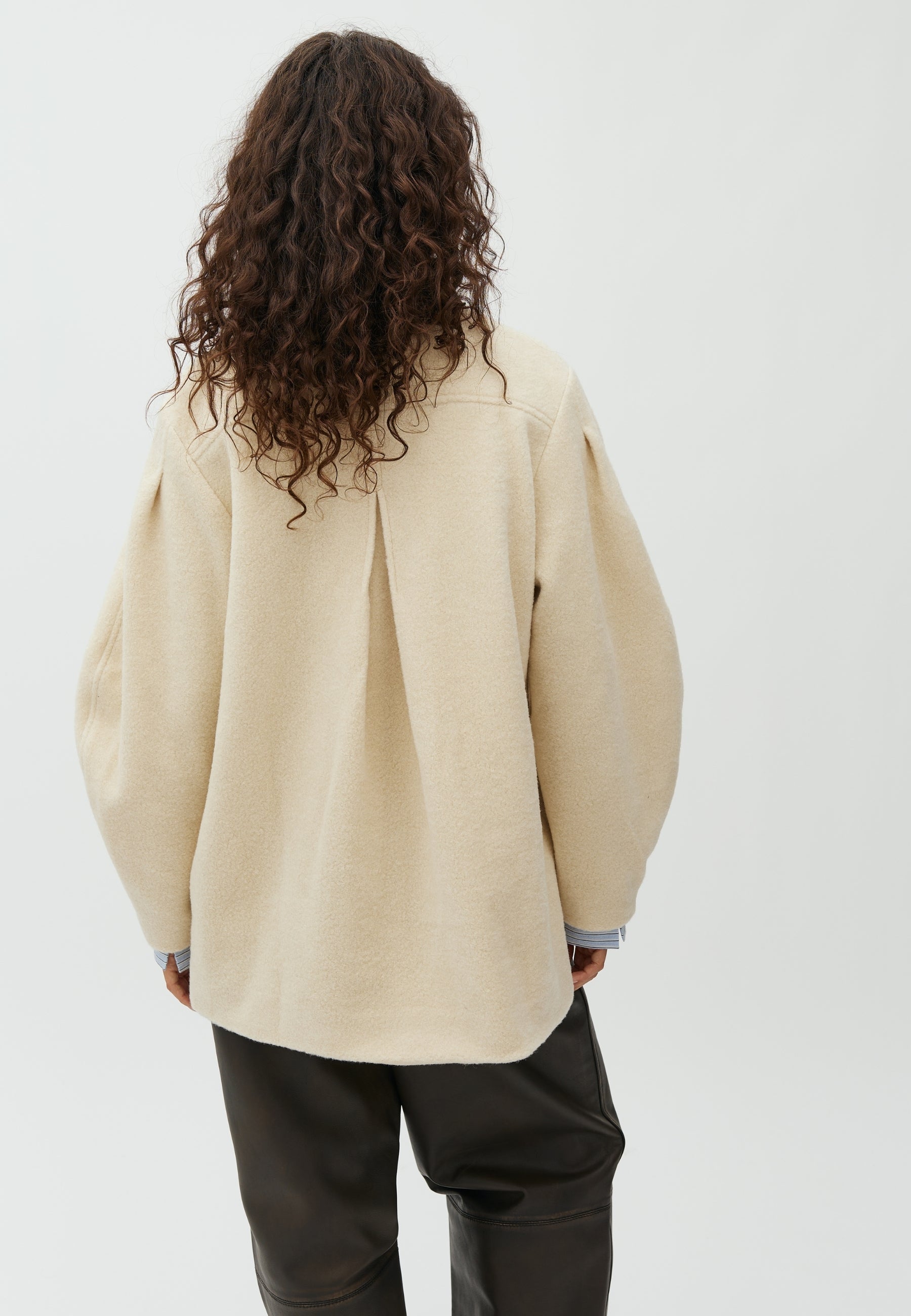 Dande-M_Cloud Cream_Model_5